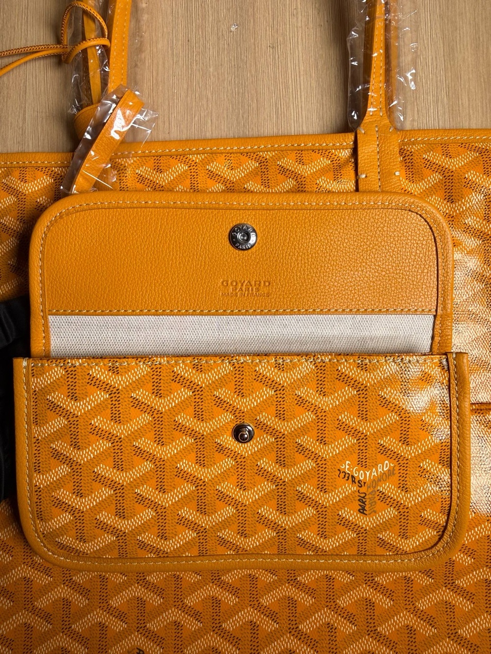 Goyardine Designer Yellow Orange Tote Bag - Luxury Patterned Shoulder Tote - Picture 6 of 9